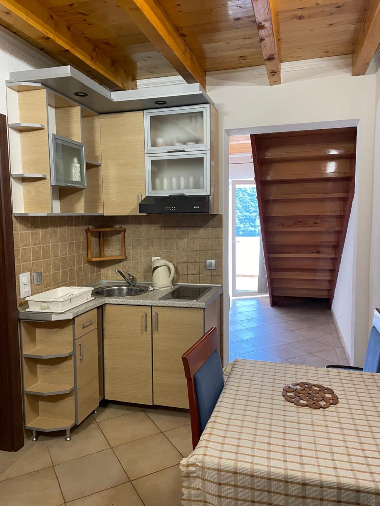 Apartments Vesna Тиват Екстер'єр фото